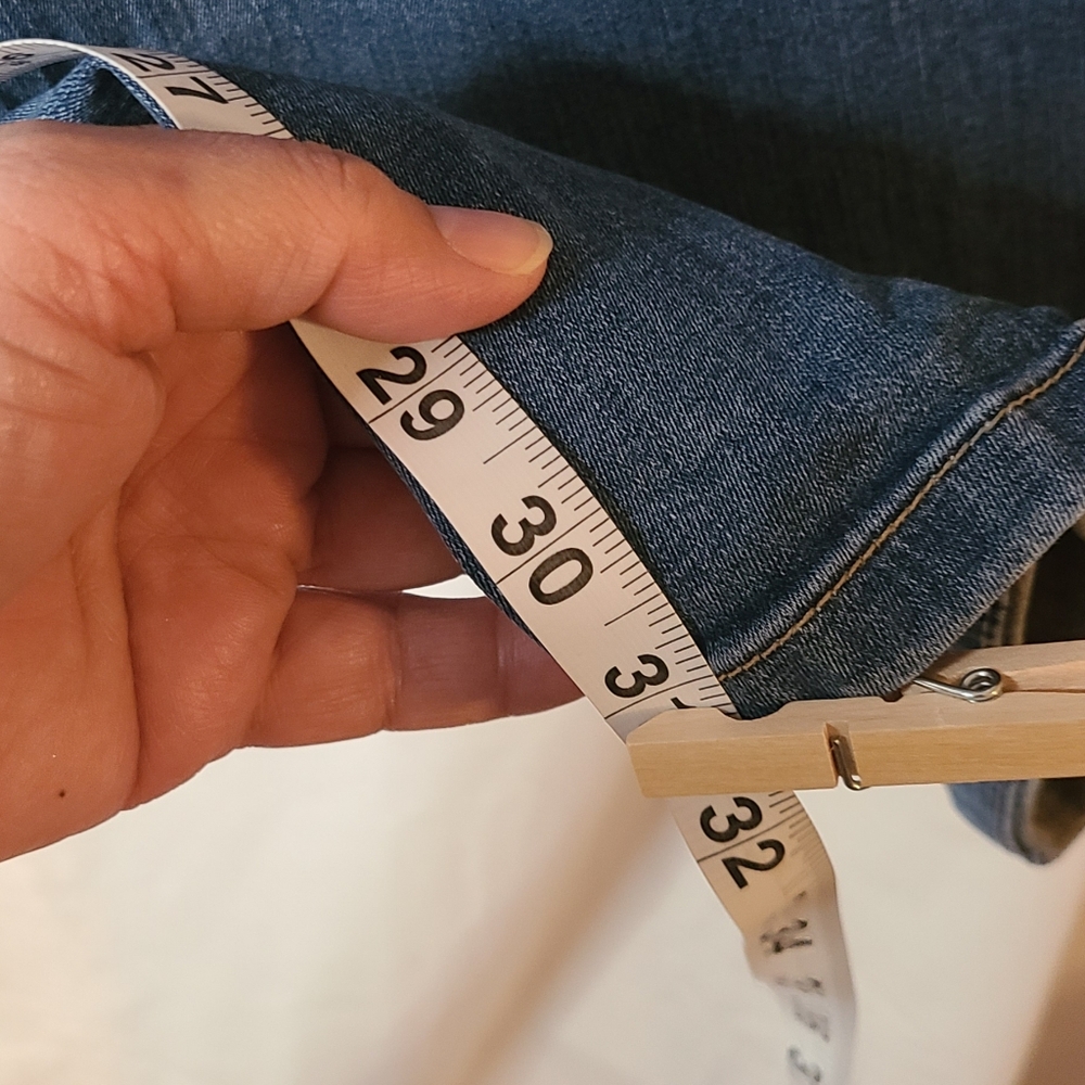 Free People Bell Bottom Jeans, Size 30R - Picture 14 of 14